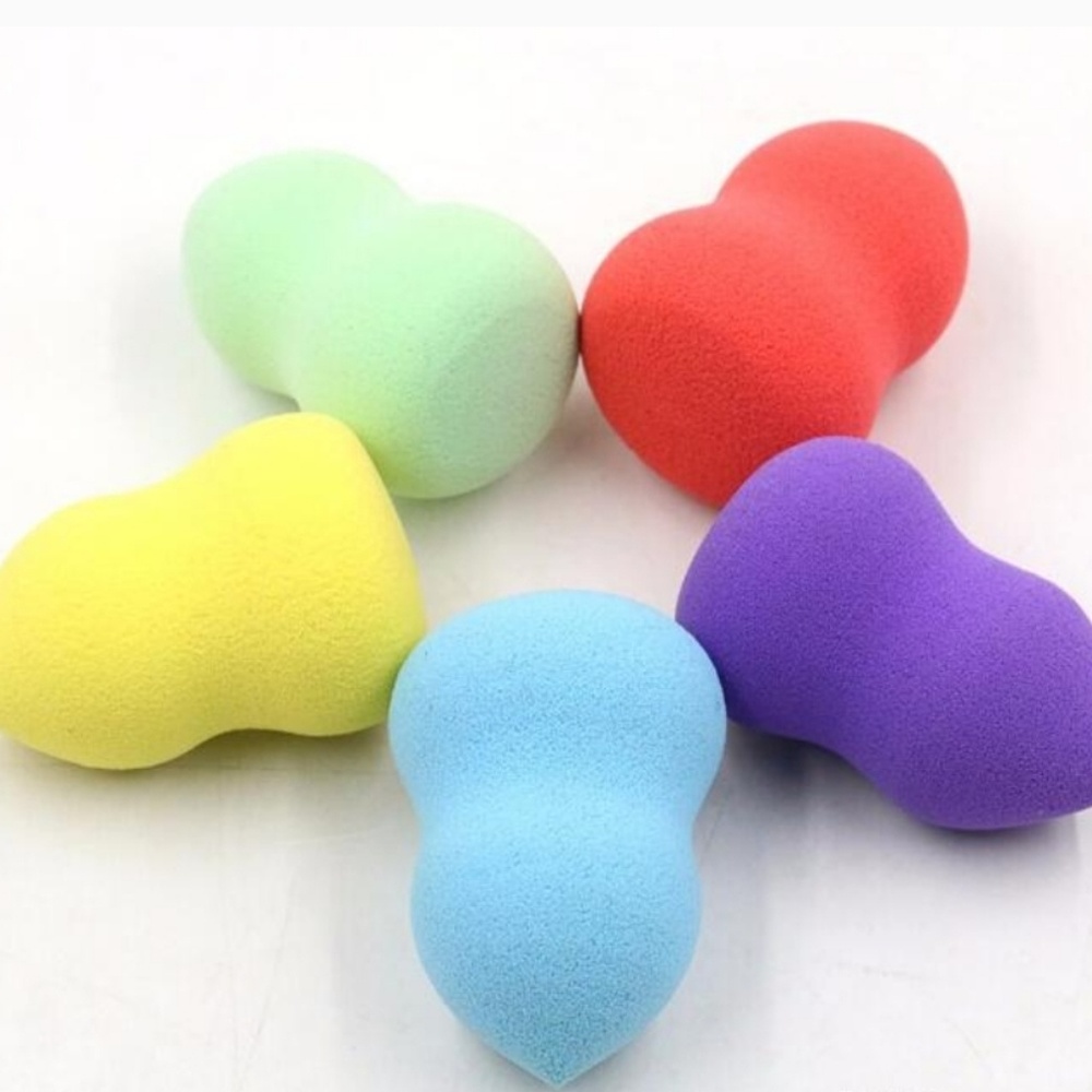 Makeup Muse Blending Sponge. 3 pack. Bonus.